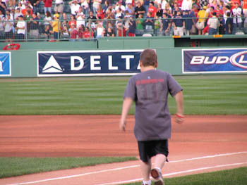 Jordan Leandre runs the bases at Fenway Park during the 2007 WEEI/NESN Jimmy Fund Radio-Telethon