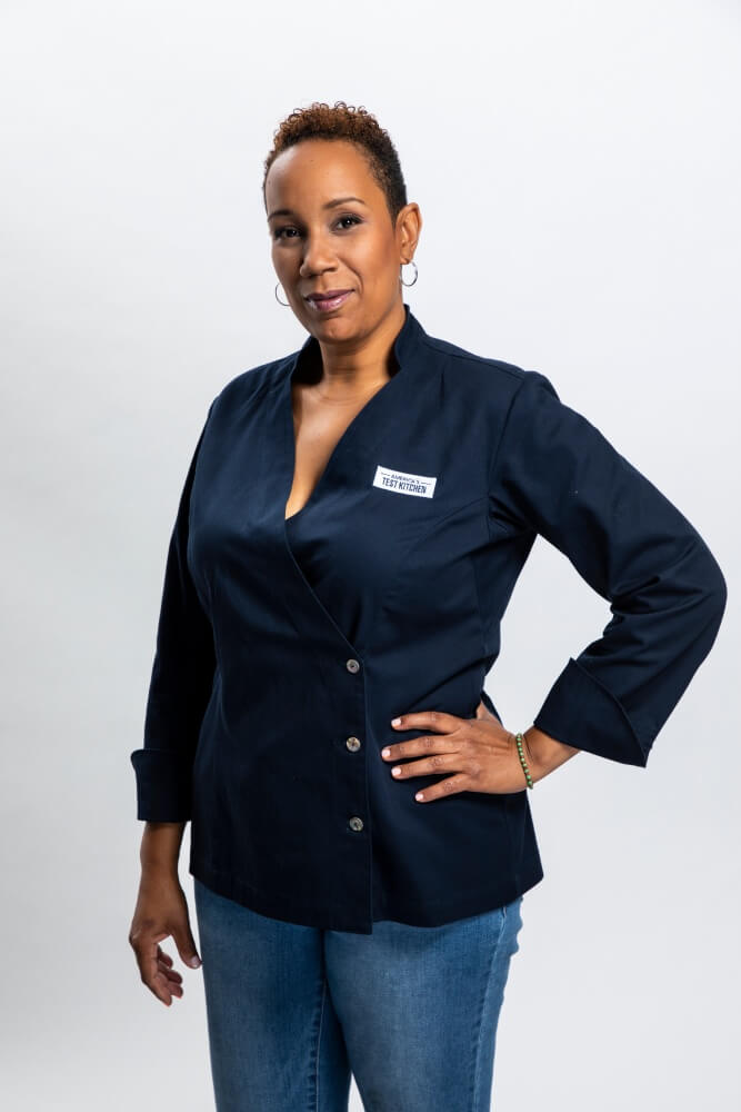 Chef and food stylist Elle Simone Scott, TV host of "America's Test Kitchen", was diagnosed with ovarian cancer in Sept. 2016 and is receiving ongoing treatment at Dana-Farber Brigham Cancer Center. Photo Credit: Elle Simone Scott. Hair: Jen Tawa. Makeup: Luiz Filho.